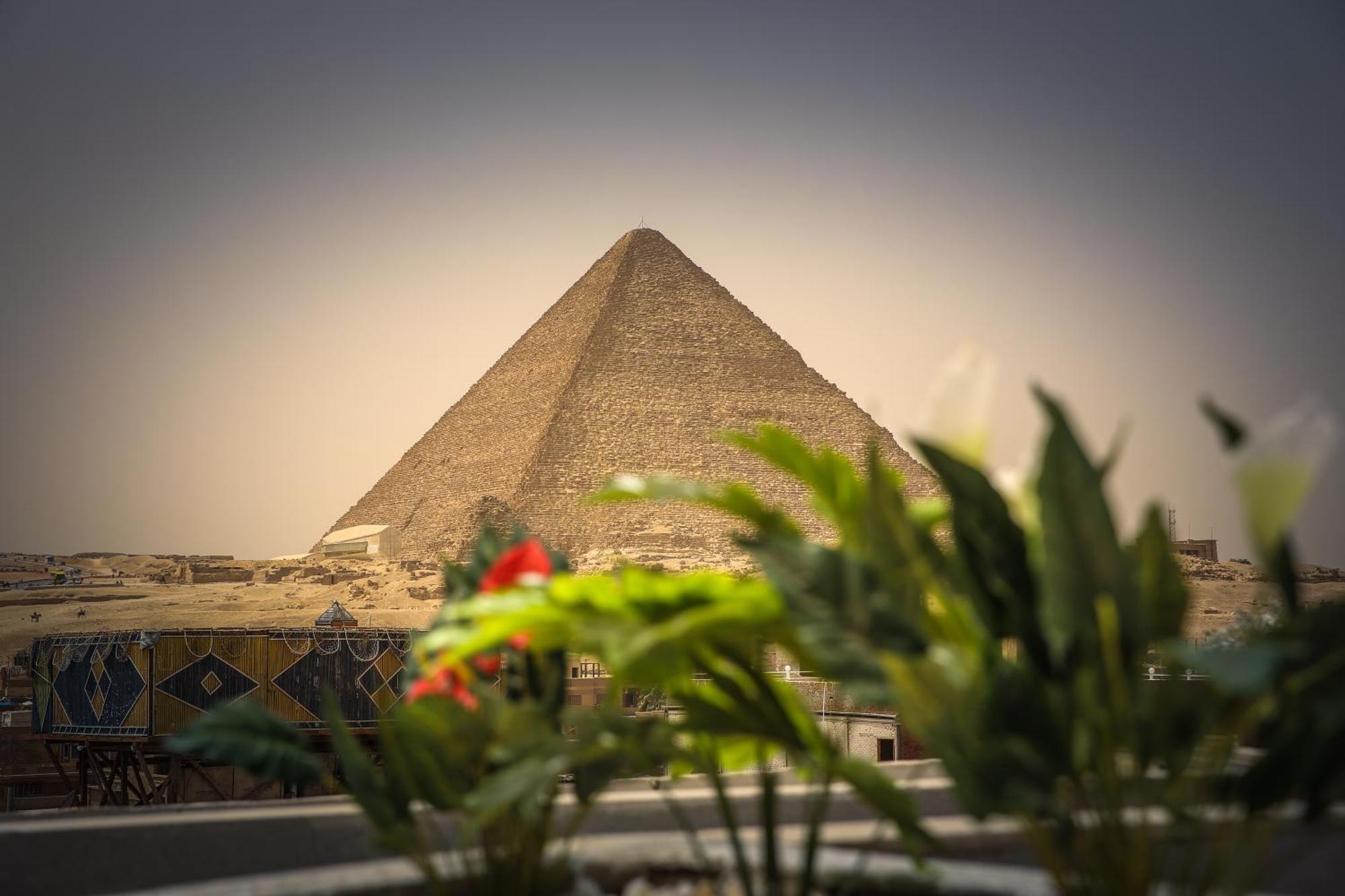 Queen Pyramids View Inn Kafret el-Gabal Dış mekan fotoğraf